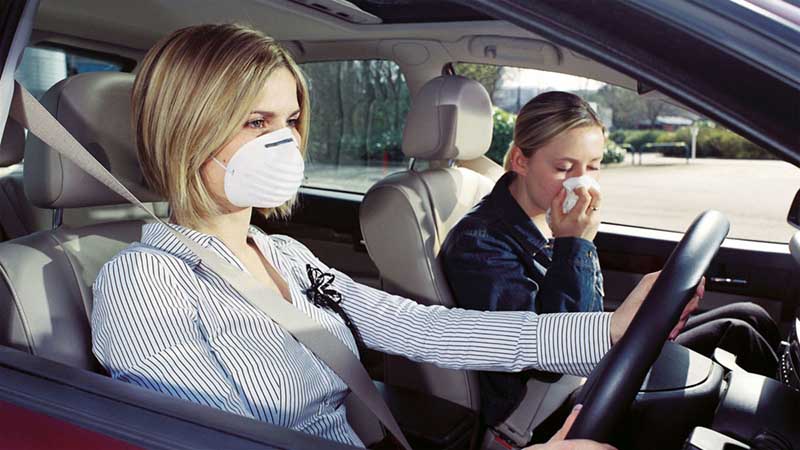 Mùi khó chịu gây ảnh hưởng đến người dùng khi lái xe