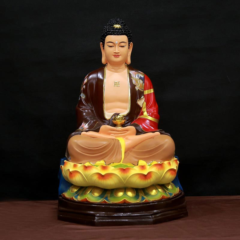 Tượng Phật A Di Đà mang đến bình an, cứu khổ chúng sinh