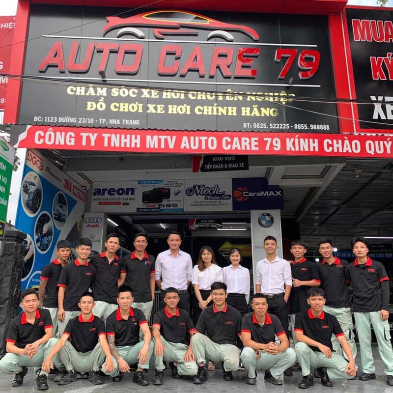Auto Care 79 sở hữu đội ngũ nhân viên chuyên nghiệm, tay nghề kỹ thuật rất cao