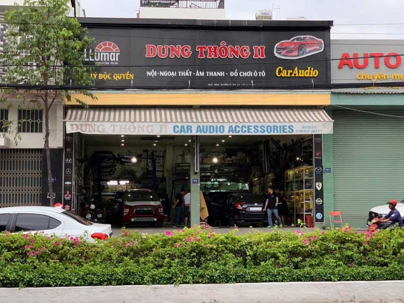 Cửa hàng ô tô Dung Thông chuyên cung cấp các sản phẩm nội, ngoại thất chính hãng