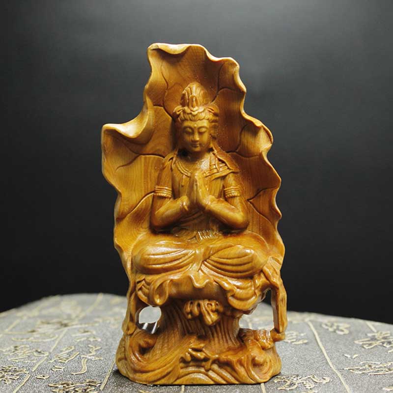 Phật Quan Âm là một trong những Đức Phật được người Việt tôn sùng nhất